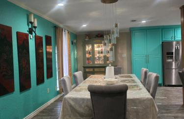 5BR3BA Home, 2 Blocks from Beach, ADA Accessible - Foto 5