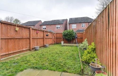 Entire Home in Middleton, Manchester - Foto 8