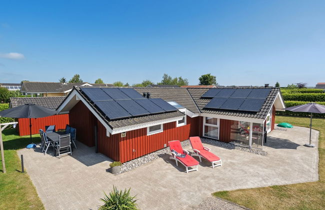 "Inge" - 300m from the sea - Foto 25