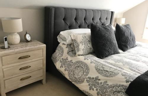 Beautiful Luxury Suite A & B of Shorewood Home - Foto 4