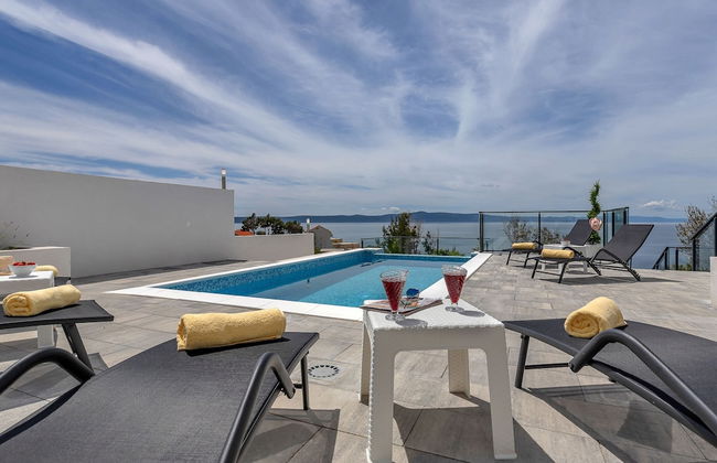 Stunning Villa in Drasnice With Private Pool - Foto 25