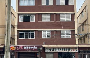 Apartamento com vista pro mar no Centro de Ubatuba - com estacionamento 2 quartos e cozinha completa - Foto 29