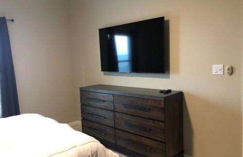 Relax & Enjoy In Our Spacious Townhome Getaway B - Foto 13