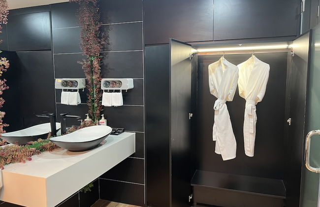 HALO ME Villa - Photo 27