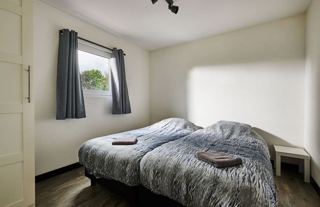 Stay at This Beautiful Accommodation in De Kiel - Photo 4