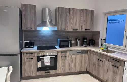 bookandstay24 Die-burg 4 Zimmerwohnung mit Küche und Balkon bei Darmstadt, Frankfurt, RheinMain Gebiet - Foto 3