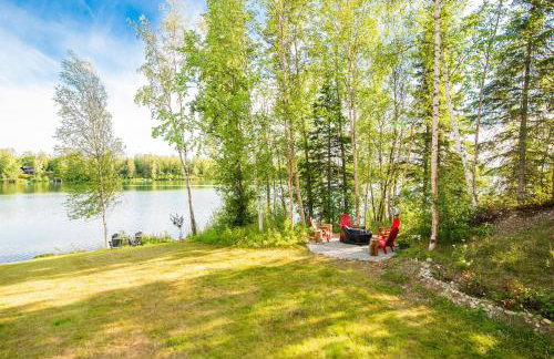 Serene Four Bedroom Lakefront Home - Foto 20