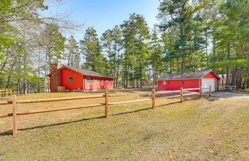 Beautiful Chetek Home with Prairie Lake Access! - Foto 36