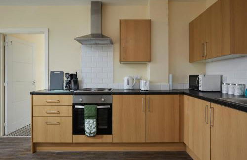Modern 3-Bedroom Apartment in Central Huddersfield with Free Parking - Foto 6