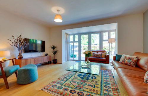 Stylish luxury on edge of Cambridge Free Parking Pass the Keys - Foto 3