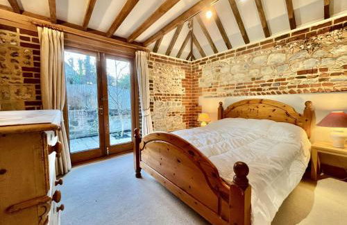 The Old Tractor Shed by inspirestays-com - Foto 24