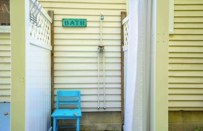 Nanas Hideaway 2 BDR Charmer! - Photo 37