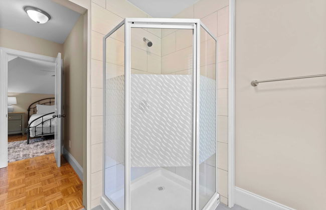 Making Waves by Avantstay Sleeps 20 + Pool - Foto 41