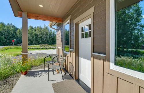 2 Mi to Dtwn Palmer Custom Valley Home with Garage - Foto 3