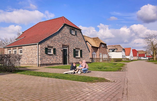 Spledid Villa With Sauna and Whirlpool in Limburg - Foto 26