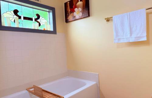 Large 3BR Home for Families and Work Stays With Fast WIFI - Foto 30