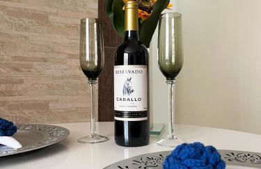 Apto com Estilo e Conforto no Centro - Foto 12