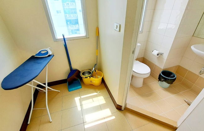 5B - 2 Bedroom Downtown Apartment With Shared Pool - Photo 20