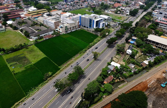 Cozy And Homey 2Br Tamansari Panoramic Apartment - Foto 18