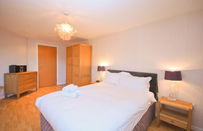 Town or Country - Greenwich Apartments - Foto 2