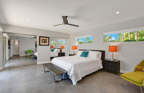 Ultra-Luxury- Resort Style Private Compound-Close to Everything- 3BD/2.5BA - Foto 31