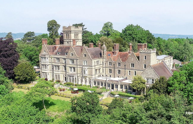 Nutfield Priory Hotel & Spa - Foto 4