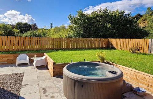 Highland River Cottage with Hot Tub - Foto 39