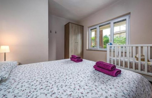 Amazing Apartment In Umag With Wifi - Foto 15