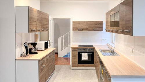 T&K Apartments - 5 Zimmer Einfamilienhaus 15min to Messe Fair DUS - Willich - Foto 2, stove, pet friendly, minibar