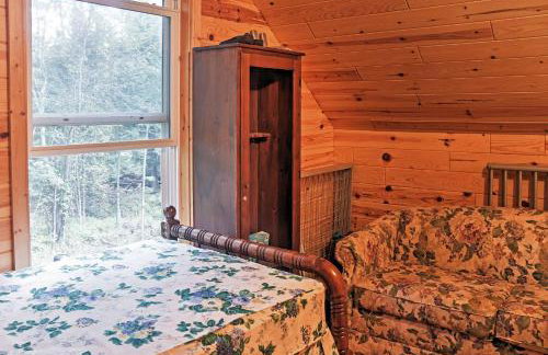 Gould City Lakefront Hideaway with Dock and Rowboat! - Foto 22