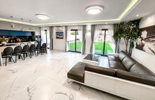 Paris Dream Villa - Foto 1