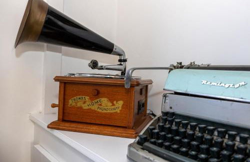 Earp House - Air Host & Stay - Sleeps 7 - Foto 40