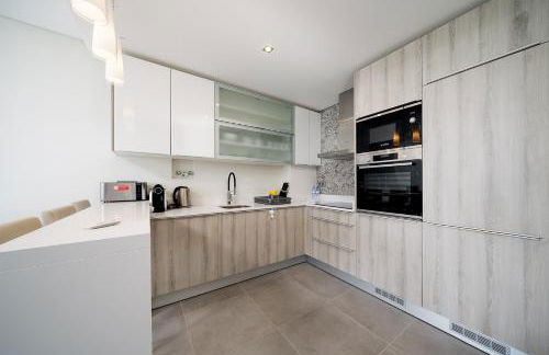 Portimão Ocean Breeze With Pool by Homing - Foto 36