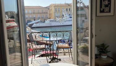 Le Petit Bijou Sète, 4 appartements au centre ville, 3 avec vue canal - Foto 3