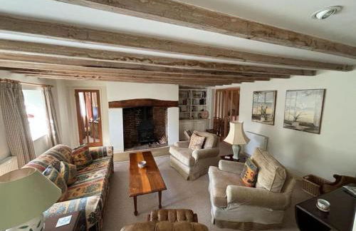 Spacious 4 bed family home near coast - Foto 7