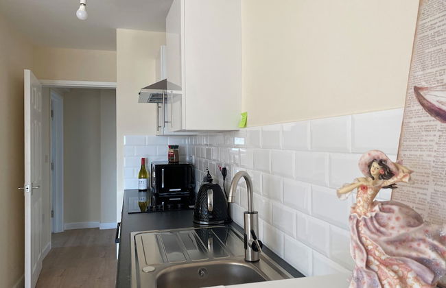 Apartment Sleeps 4, Free Parking, Pets Welcome - Foto 11