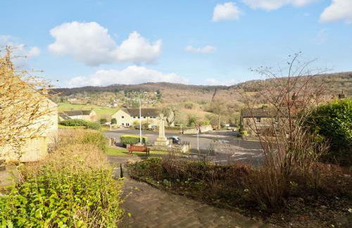 The Reading Room - Photo 31