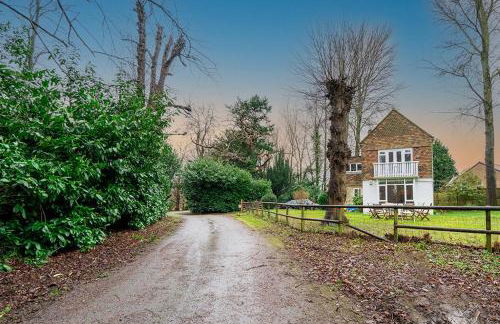 3 bed house near Gatwick and Redhill - Foto 38