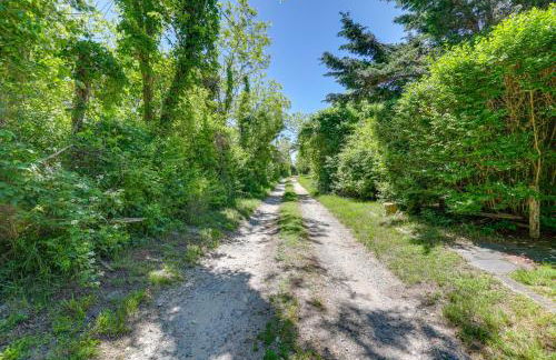 Close to Beach and P-Town! Cottage with Bay Views - Foto 27