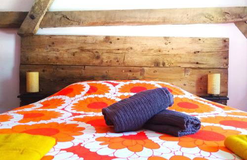 "La Case" - Magnifique ferme rénovée au cœur de la nature - Piscine privée sans vis-à-vis - Vue dégagée - Jardin - Stationnements gratuits devant la propriété - Belles prestations - Foto 73