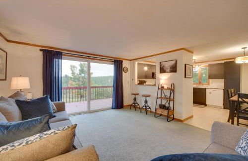 Hermantown Home with Decks, Grill and Hot Tub! - Foto 5