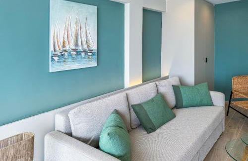 El Séptimo Cielo de la Bahía de los Naranjos - Primera Línea de Playa - Foto 33