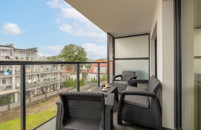 Beachside Apartment by Renters - Photo 18