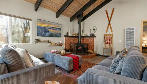 Alpine Retreat - Deck, Fire Pit, Barbecue - Foto 4