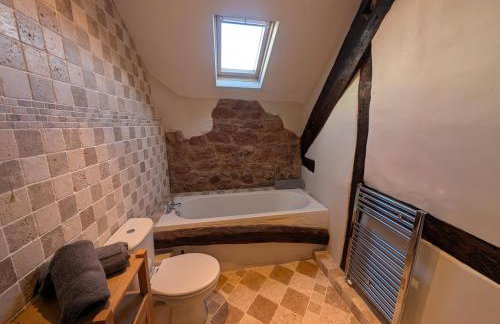 The Farmhouse - Photo 54