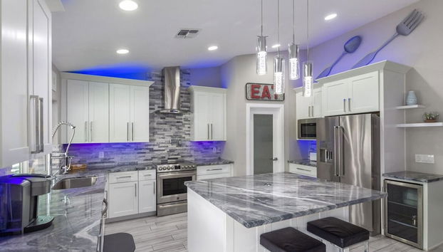 Kings Lux Escape Free Htd Pool Cabana BBQ Firepit - Foto 2, Habitación