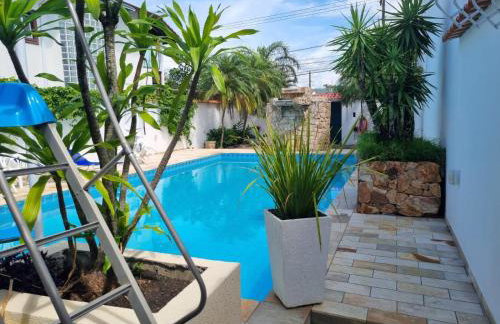 Casa Premium Piscina Privativa Gigante com Escorregador Próxima à Praia - Foto 33