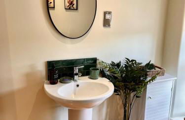 The Old Toll House - Photo 22