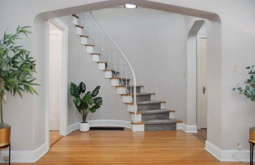 Elegant 3BR Oasis in Dundee Close to Downtown - Foto 13