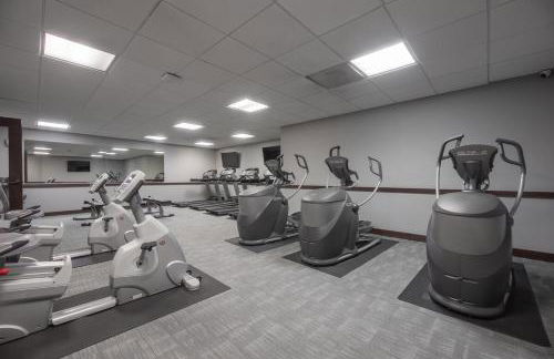 Modern 1 Bedroom Apartment with 2 TVs Fast WiFi and Free Parking - Foto 21